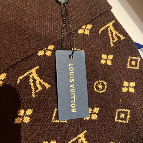 Louis Vuitton brown beanie new unisex