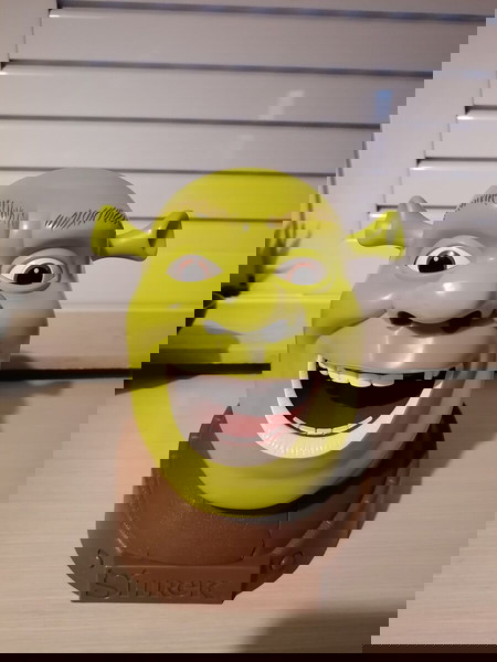 Shrek Brain Buster