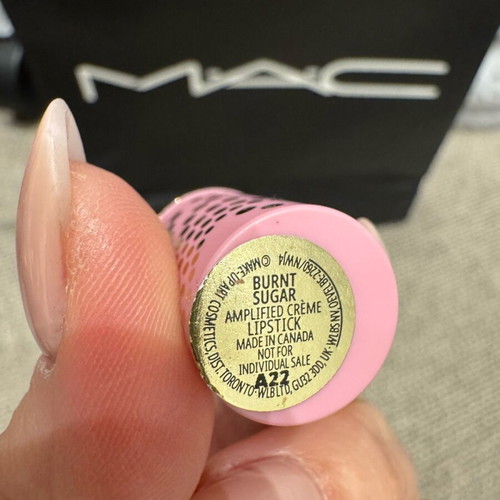 MAC lipstick set new with 3 mini nude shades