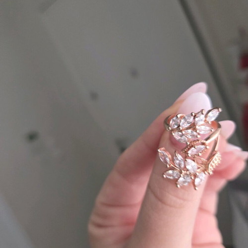 Rose Gold ring like new