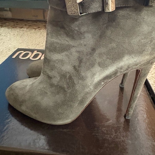 Roberto Cavalli gray ankle boots like new, suede, size 40