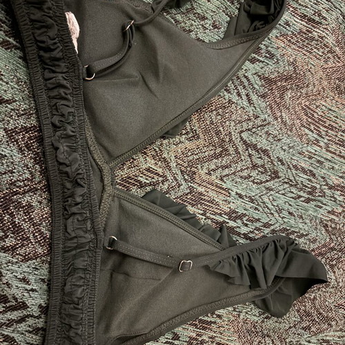 Swimsuit green used with ruffles size XS