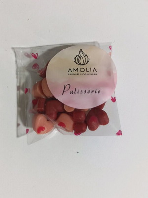 Wax melts small heart shapes with Patisserie scent, 20 pieces
