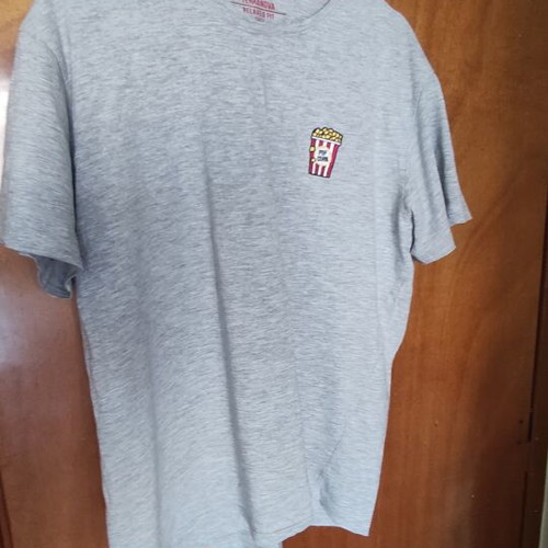 Tshirt gray size L like new