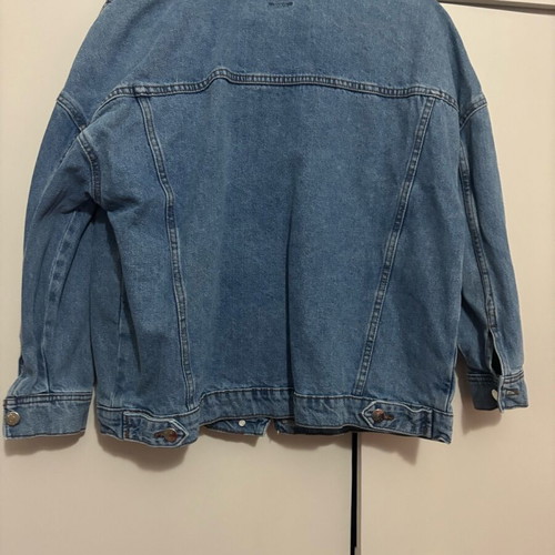 Only denim jacket size S like new, blue