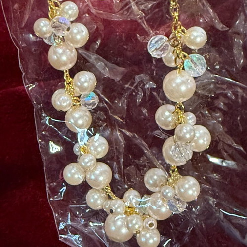 Faux bijoux necklace new white pearl