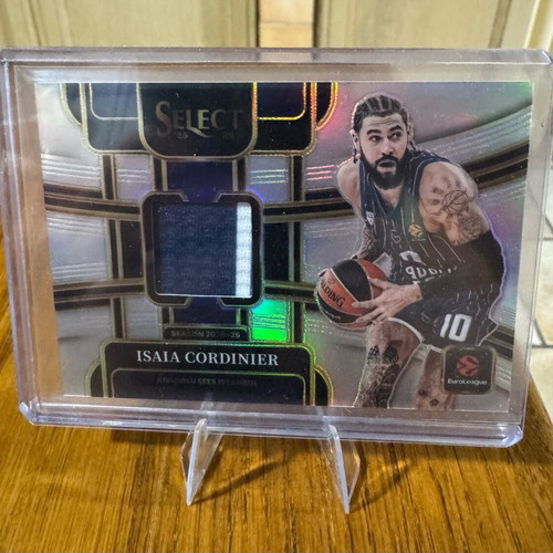 Isaia Cordinier Patch /125 basketball card