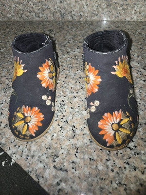 Zara No 21 shoes used in very good condition