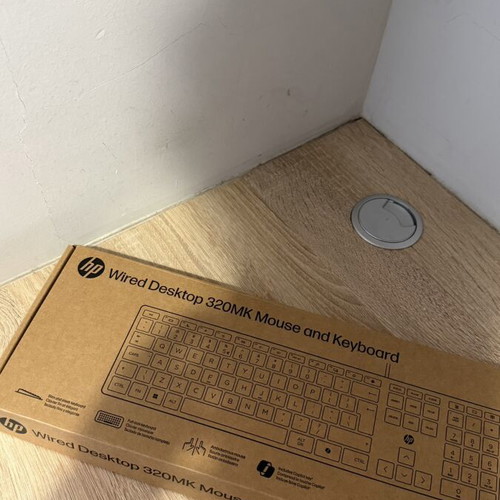 HP Wired Desktop 320MK Mouse and Keyboard new