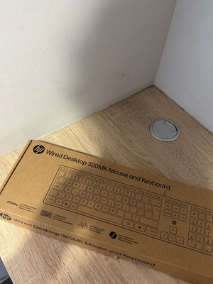 HP Wired Desktop 320MK Mouse and Keyboard new