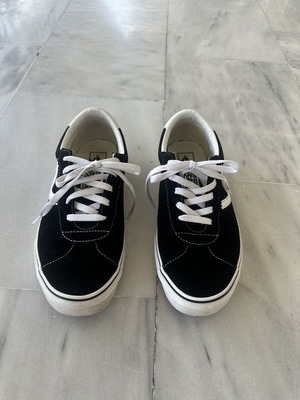 Vans Sport Low sneakers size 42.5, like new, black and white