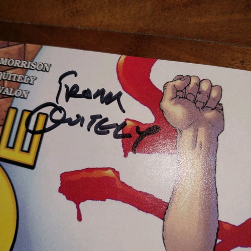 New X-Men #137 used with Frank Quitely signature