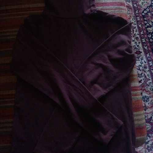 Long-sleeve shirt brown with fine turtleneck like new, size S