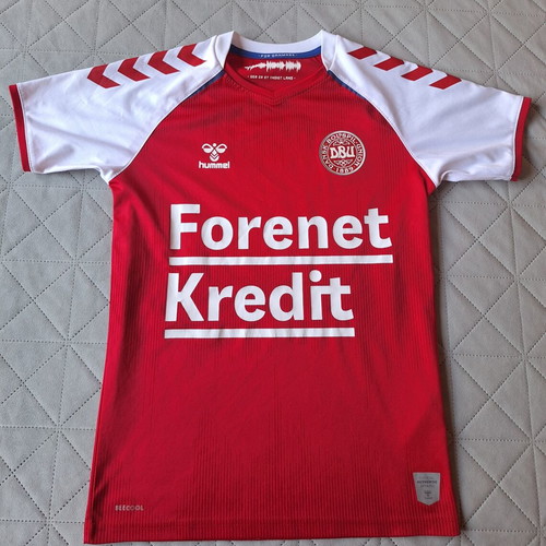 Denmark Hummel National Team Kids Jersey size 152 like new