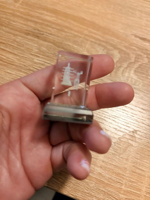 Vintage 3D laser κρύσταλλο μινιατούρα με παγόδα και Βούδα, σαν καινούργιο