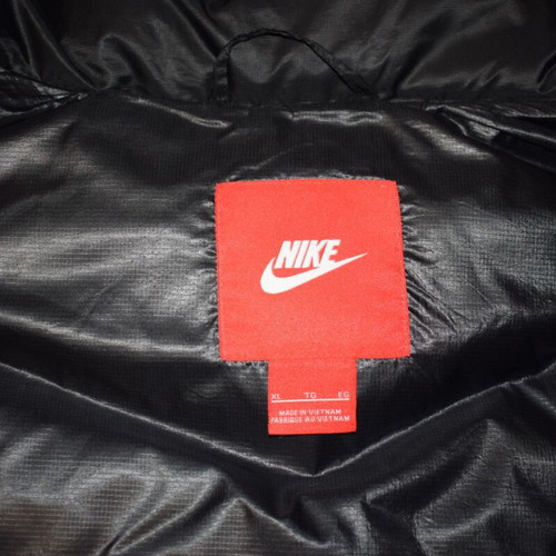 Nike Cascade men's hooded jacket size XL used, black