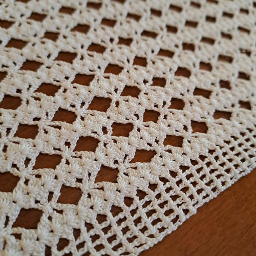 Handmade crocheted table runner like new, white