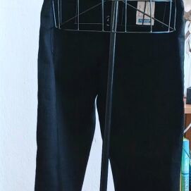 Μαύρο jeggings mid waist EU 44 καινούργιο, άνετο και ελαστικό