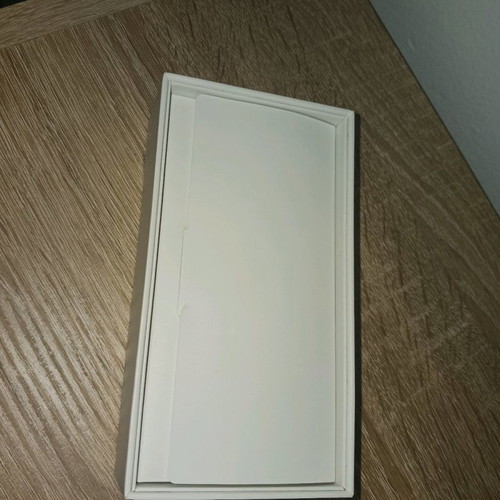 iPhone 5s box used with free case