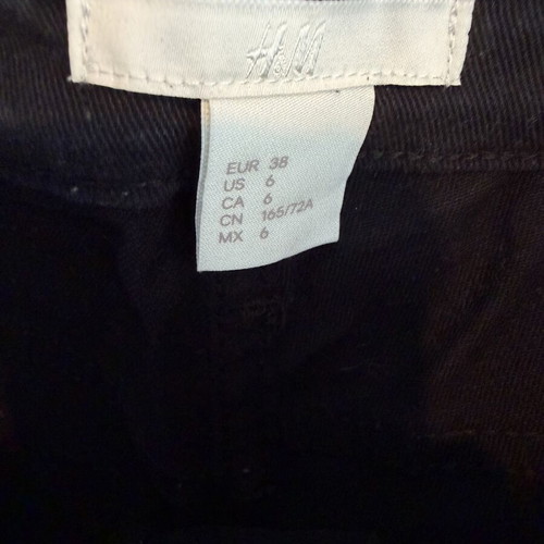 H&M high-waisted black denim shorts, size EUR 38 / US 6