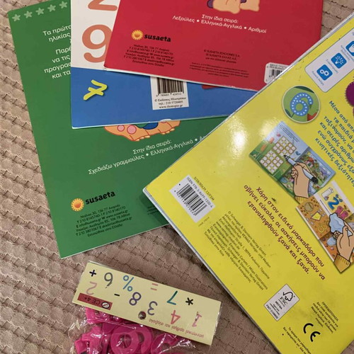 Preschool Educational Toys and Books Set like new, pack of 10