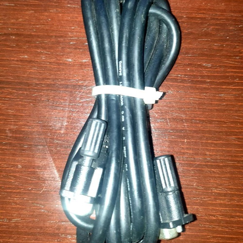 RS-232 serial cable like new, female to female
