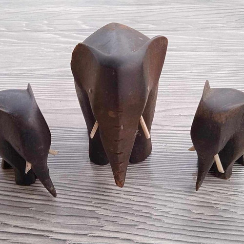 Handmade wooden elephants like new
