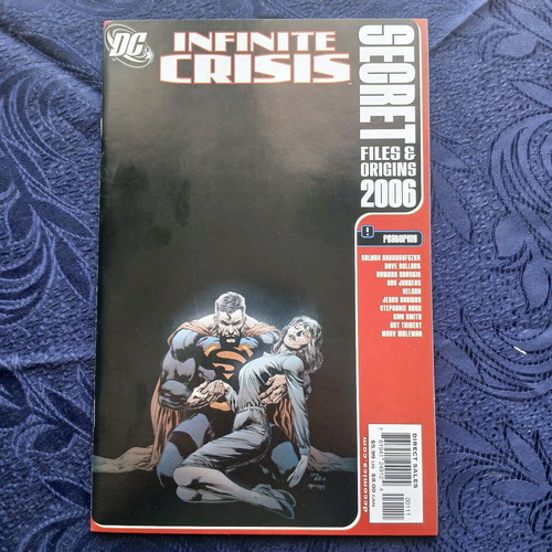 Infinite Crisis Secret Files 2006 comic used, defective