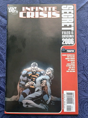 Infinite Crisis Secret Files 2006 comic used, defective