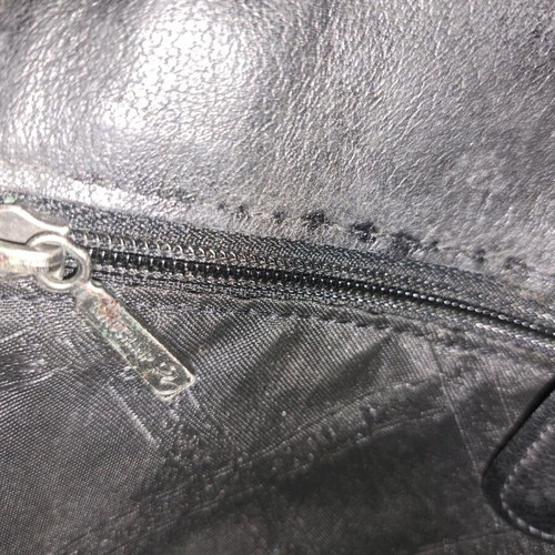 Longchamp δερμάτινη τσάντα μαύρη μεταχειρισμένη