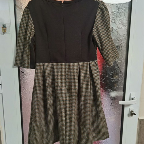 Wool dress for girl or petite woman like new, size S