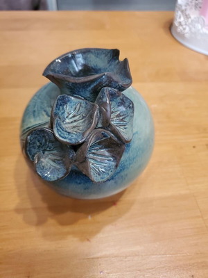 Handmade ceramic vase with embossed petals like new
