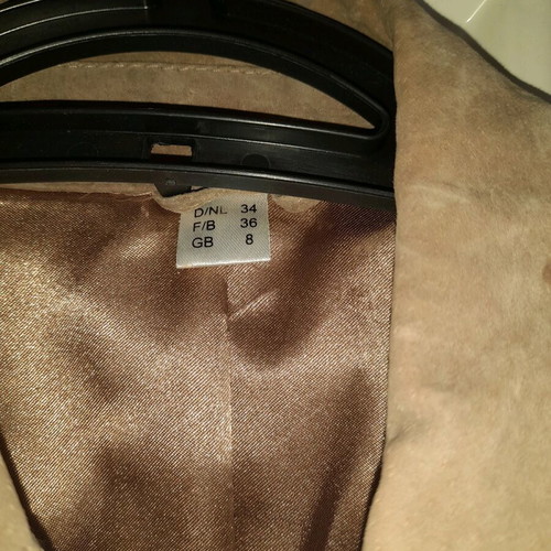 Women's leather jacket camel like new