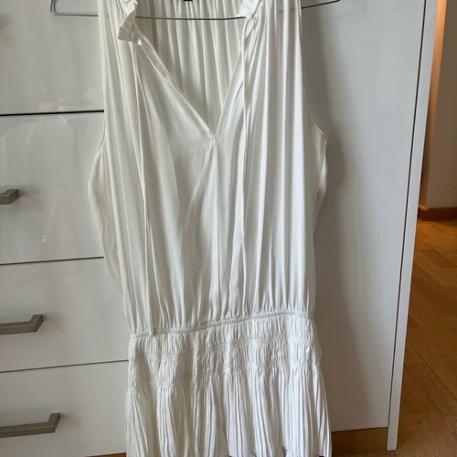 Pookie and Sebastian white dress with pleats like new, medium