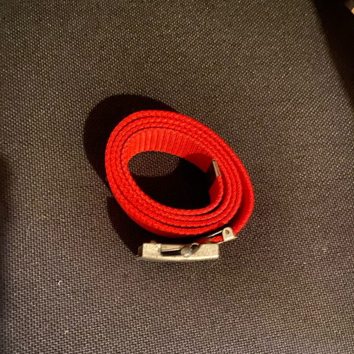 Unisex belt used, red, in good condition