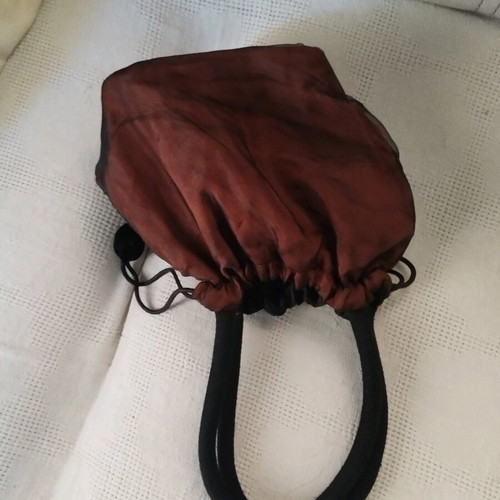Romantic Chic Evening Handbag with Organza, like new, black and red