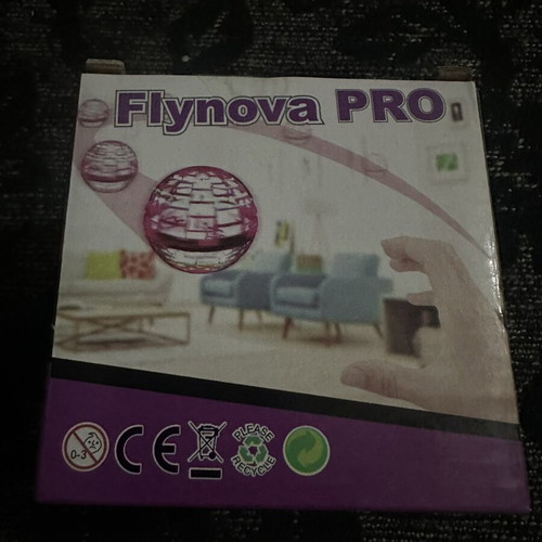 Flynova Pro Flying Spinner, new and sealed