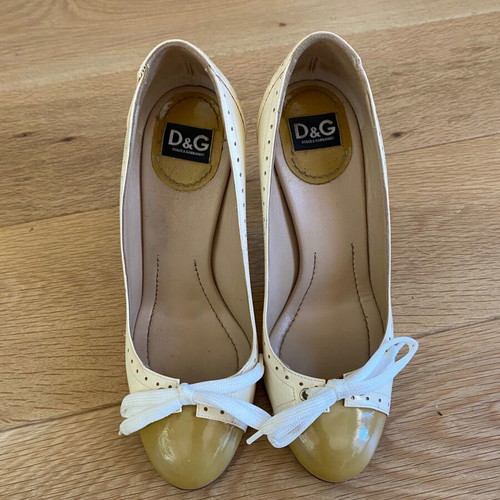 Dolce & Gabbana pumps like new, three colors, size 37.5