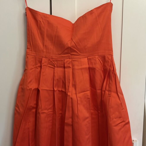 Orange dress like new, size M