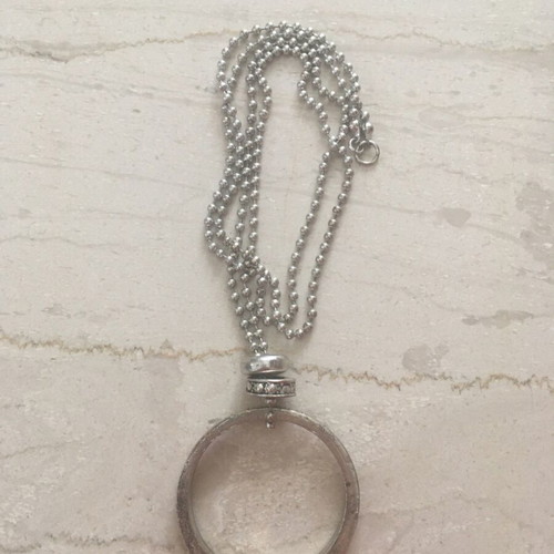 Julia Bergovich long necklace used, silver with Love is all around you