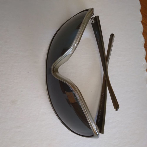Vogue sunglasses new, authentic
