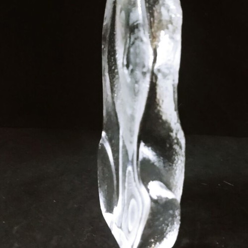 Paperweight "Sitting Wolf" Mats Jonasson full lead crystal, new