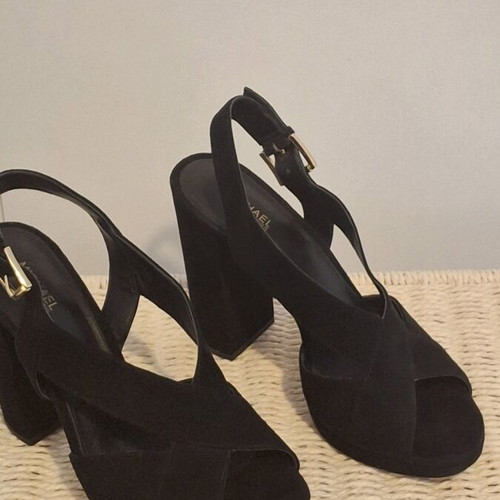 Michael Kors leather sandals like new, size 38, black