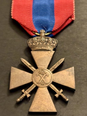 War Cross 1940 Medal used, rare variety without back side