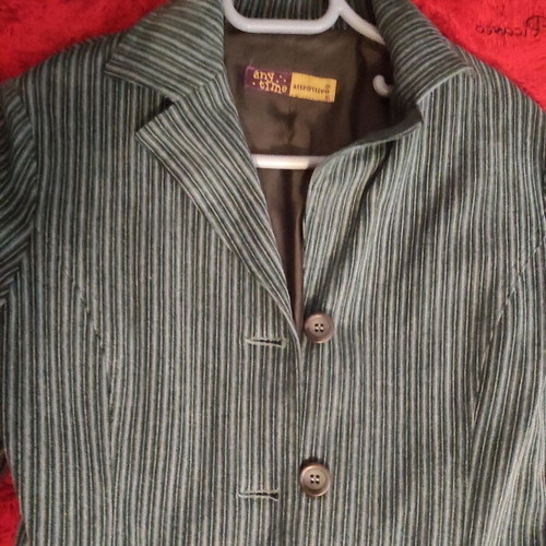 Atrativo jacket used with stripes