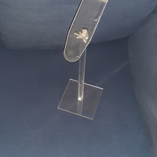 Shoe stand with adjustable tilt, 20 cm plexiglass