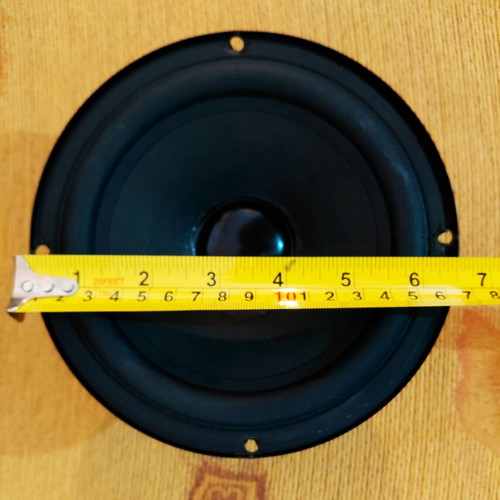 Subwoofer BENCH KH-02 Active 6.5'' used with very good performance
