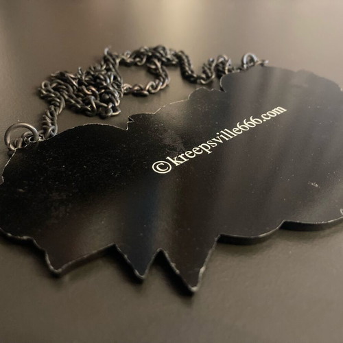Kreepsville Necklace like new