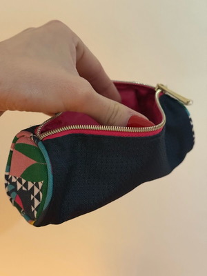 Estée Lauder toiletry bag unused
