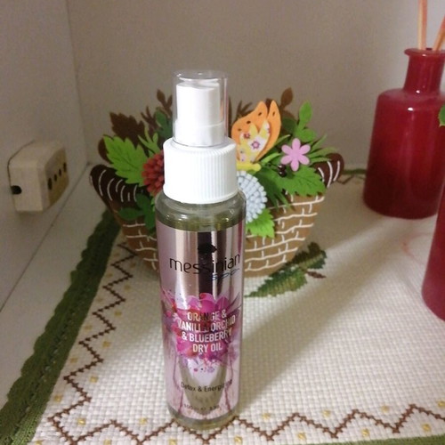 Messinian Spa orange and vanilla orchid and blueberry dry body oil 100ml new